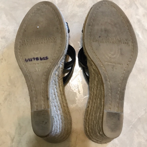 Burberry - Picture 3 of 8